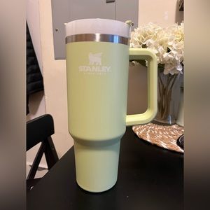 Original Stanley cup citron 40 oz